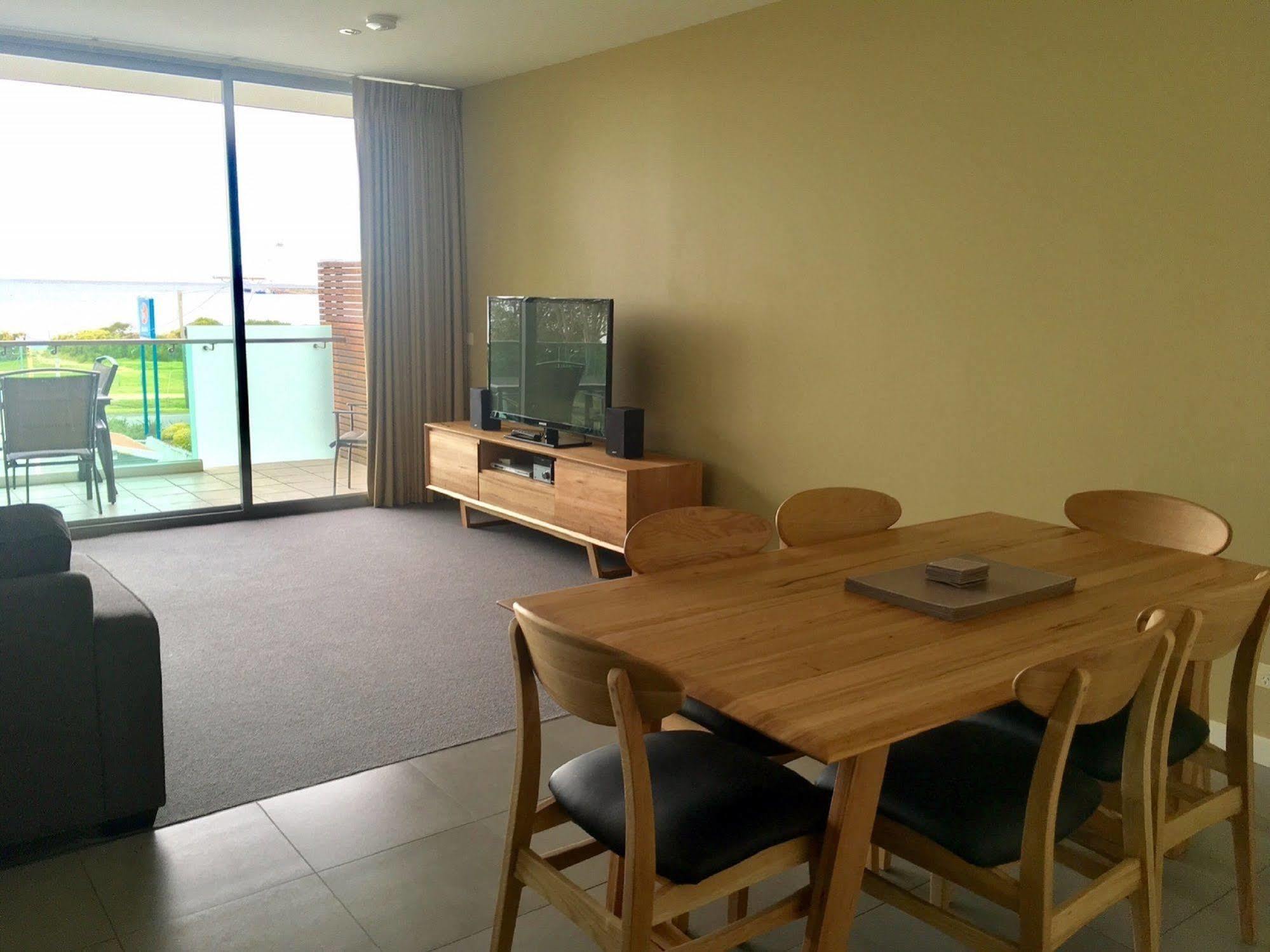 The Dolphin Apartments Apollo Bay Eksteriør billede